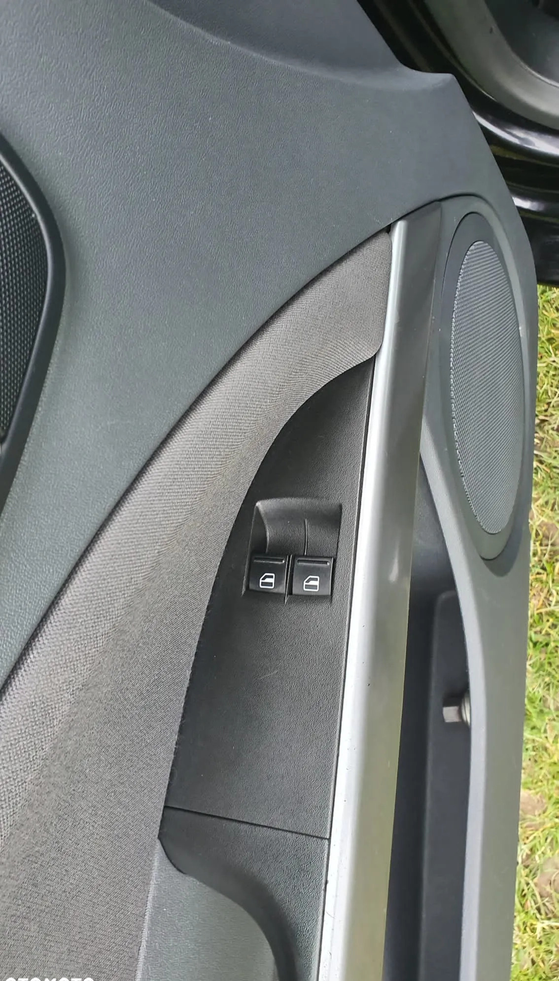 Seat Leon cena 18500 przebieg: 238425, rok produkcji 2010 z Przemków małe 106